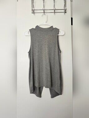 Mock Neck Sleeveless Tunic Top - Gray